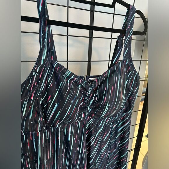 Aqua Eve Plus Size Multicolored Wireless Swim Tank NWT - Picture 2 of 7
